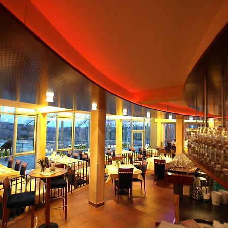 Stausee-Hotel Метцинген Экстерьер фото