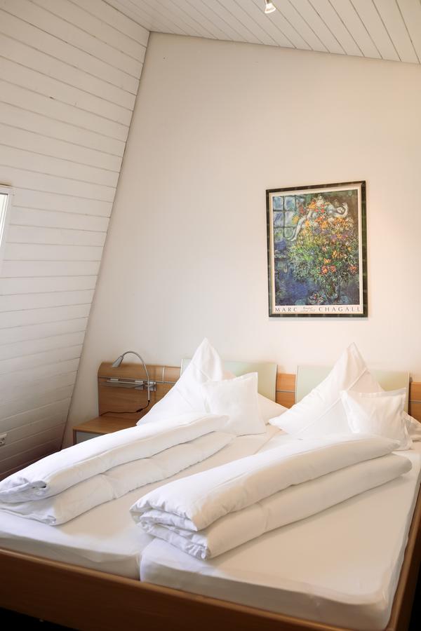 Stausee-Hotel Метцинген Экстерьер фото